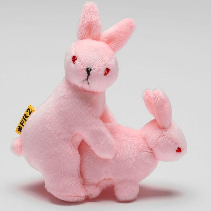 Fr2 エフアールツー Fxxking Rabbits 縫いぐるみ Fra135 ピンク ホワイト ロゴ ブランド ウサギ ぬいぐるみ インテリア かわいい Fra135 G Field 通販 Yahoo ショッピング