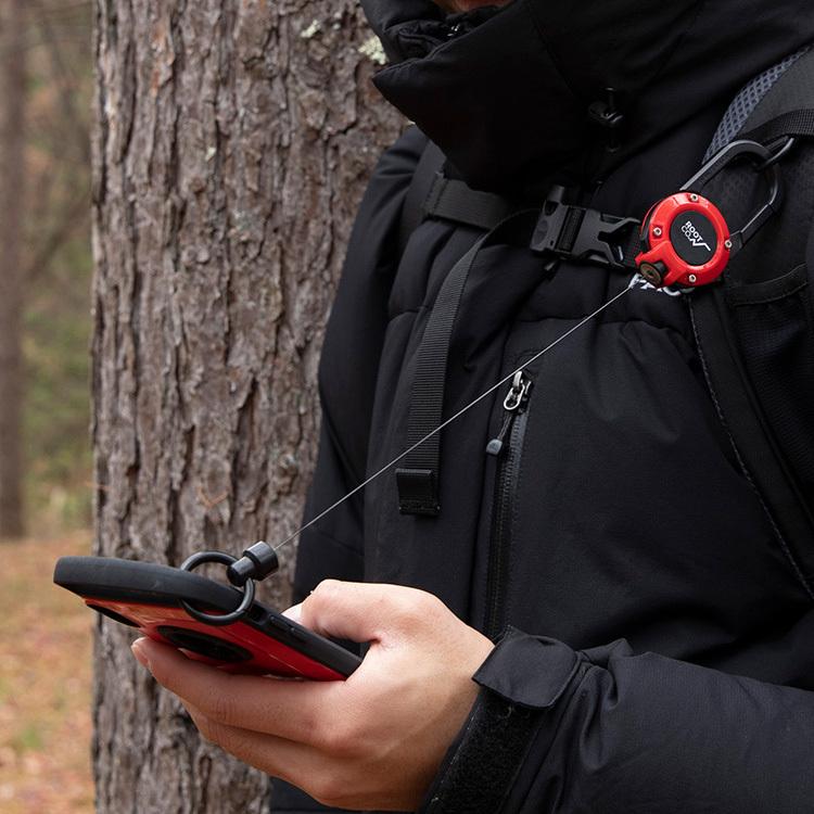 新品三角カラビナ+ポール付「ほぼ未使用保証書付」マックワン　グラスカーキL BIG カラビナリール(MARINE BOX) GM2592 | がまかつ