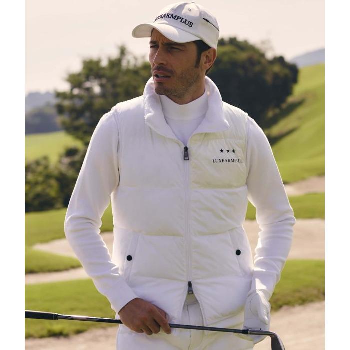 LUXEAKMPLUS リュクスエイケイエムプラス バックロゴパデッドベスト メンズ 男性 アウター ゴルフ GOLF スポーツ 防寒 ブランド LUXE AKM PLUS バックロゴパデッドベスト メンズ 男性 アウター ゴルフ
