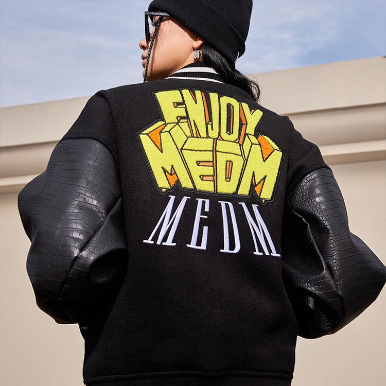 ブリヤンテス・レッド MEDM Mr Enjoy Da Money ミスター エンジョイ ダ