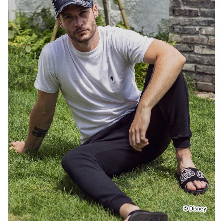 極美品 DJふぉい着用 1PIU1UGUALE3 ミッキー セーター ウノピュウ 極美品 DJふぉい着用 1PIU1UGUALE3 ミッキー セーター ウノピュウ