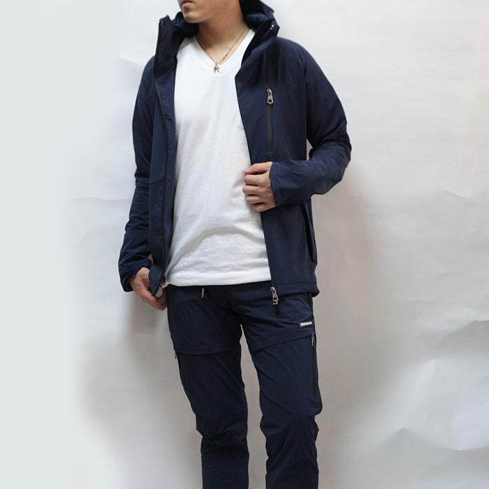 1PIU1UGUALE3 RELAX ウノ ピュ ウグァーレ トレ リラックス 4WAY