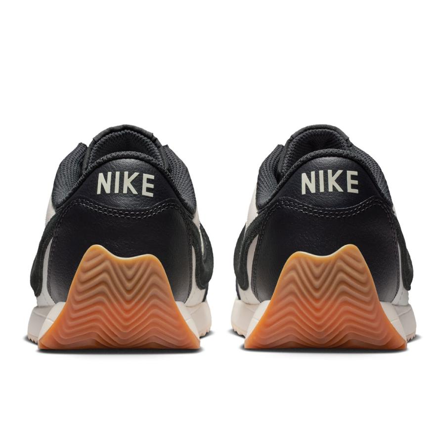 Nike サッカーシューズ ブラック/オレンジ NIKE ナイキ CTR360 マエストリ II HG(ブラック×オレンジ) 429994 018