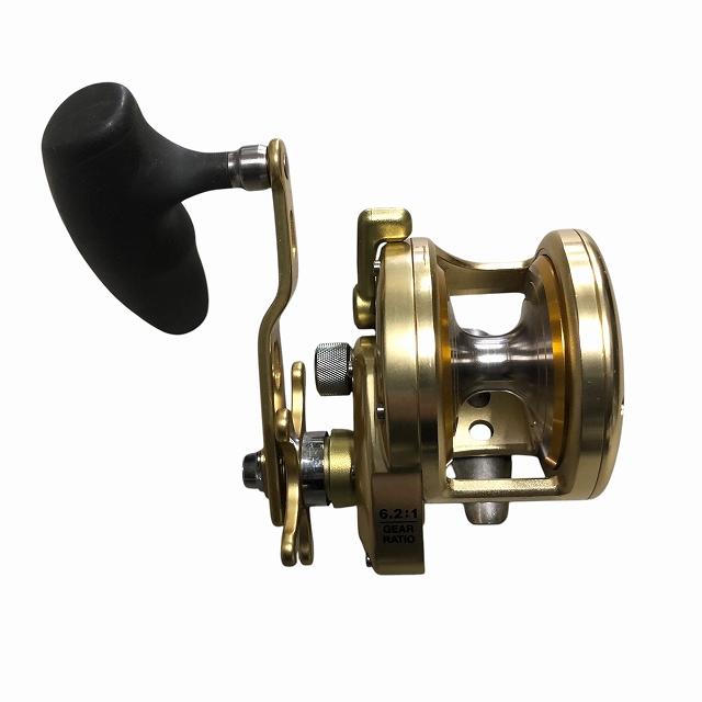 釣り人応援セール 03オシアジガー NR2000 シマノ【【C】中古良品