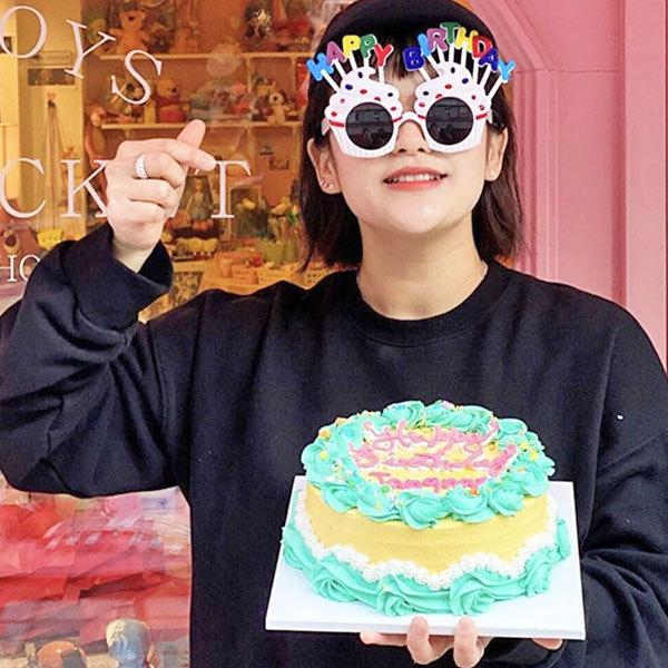 サングラス バースデー カップケーキ 誕生日 パーティー 仮装 メガネ