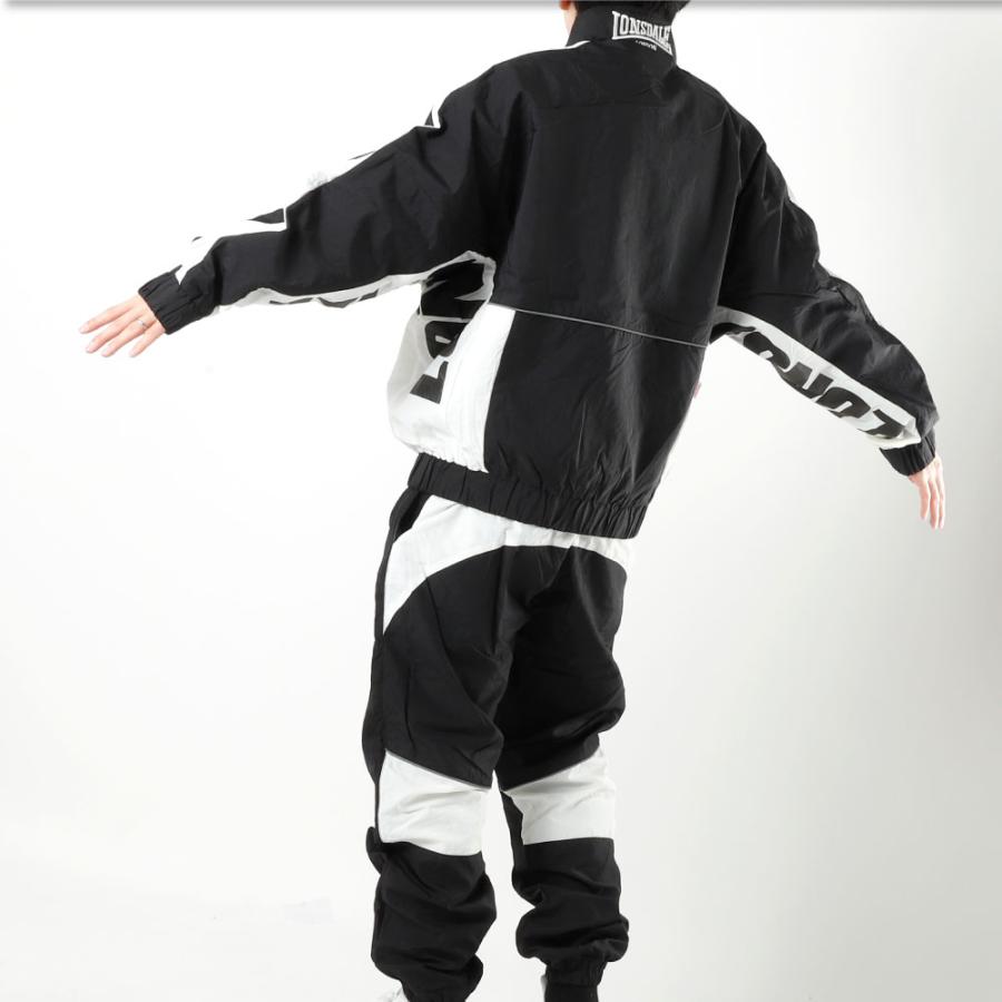 【希少】LONSDALE ロンズデール ベロアジャケット 黒 虎刺繍 サイズXL 希少】LONSDALE ロンズデール ベロアジャケット 黒 虎刺繍 サイズXL