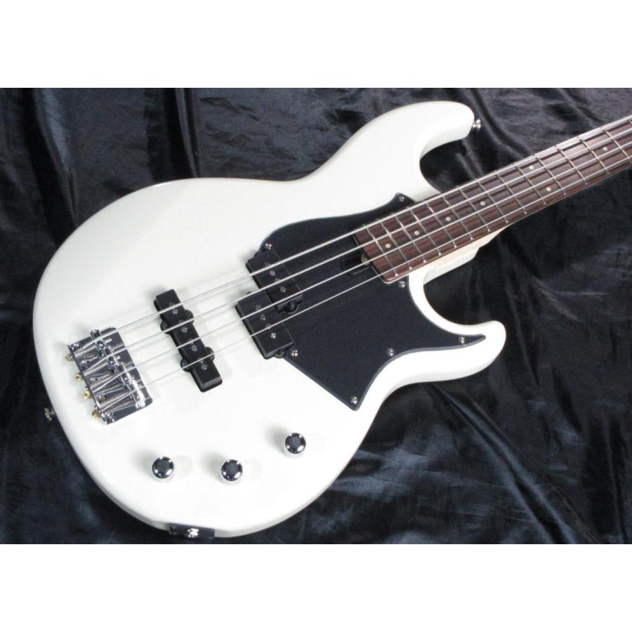 [※お取り寄せ商品] YAMAHA BB234 VW(Vintage White) ＋ VOX Pathfinder Bass 10 エレキ・ベース初心者入門セットの画像