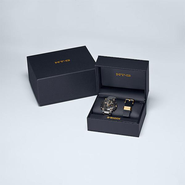 G-SHOCK MTG-B3000BDE-1AJR MT-G 腕時計 メンズ アナログ 電波ソーラー