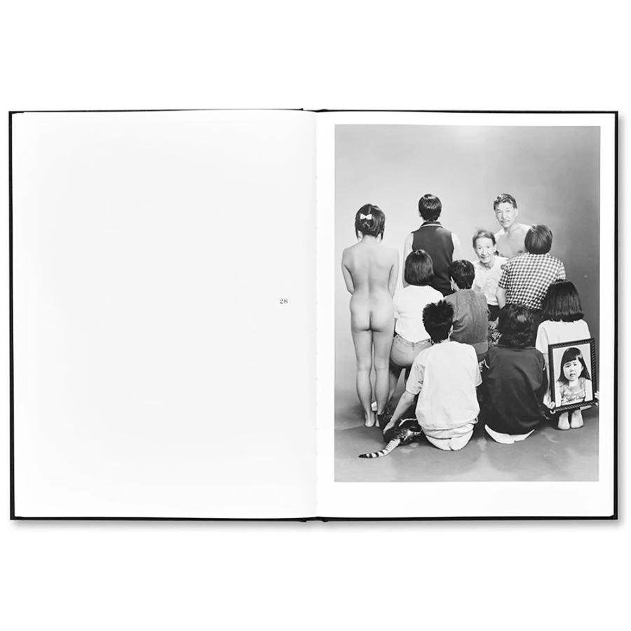 FAMILY by FUKASE MASAHISA 家族  深瀬昌久 写真集の画像