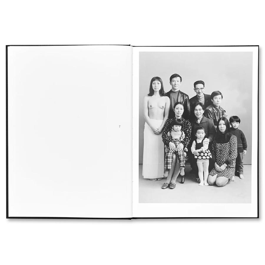 FAMILY by FUKASE MASAHISA 家族  深瀬昌久 写真集の画像
