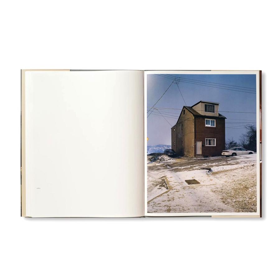 HOUSE HUNTING by Todd Hido トッド・ハイドの代表作 復刻版の画像