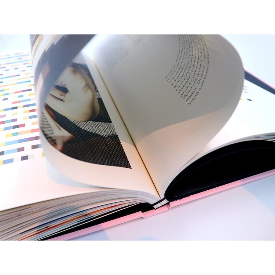 Sour strawberries　リン・チーペン作品集【限定600部・サイン入り・オリジナルプリント付】 