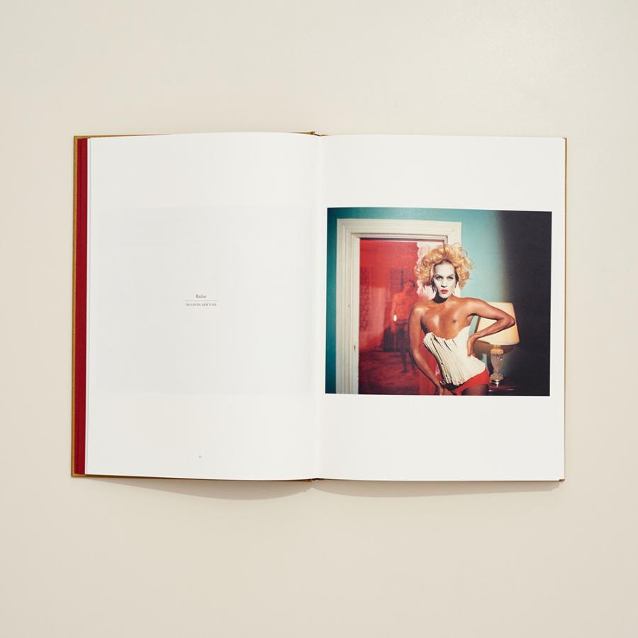 【FIFTH EDITION】WOMEN by Nadia Lee Cohen　ナディア・リー・コーエン　写真集｜g-tsutayabooks｜04