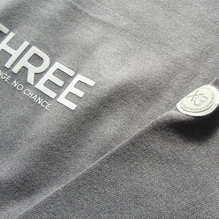 KI-XXX THREE キックスリー ロゴクルーネックニット メンズ 2025秋冬