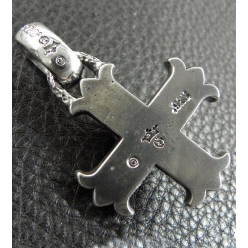 Skull On Constantin Cross & H.W.O Pendant [P-262] : Gaboratory本社