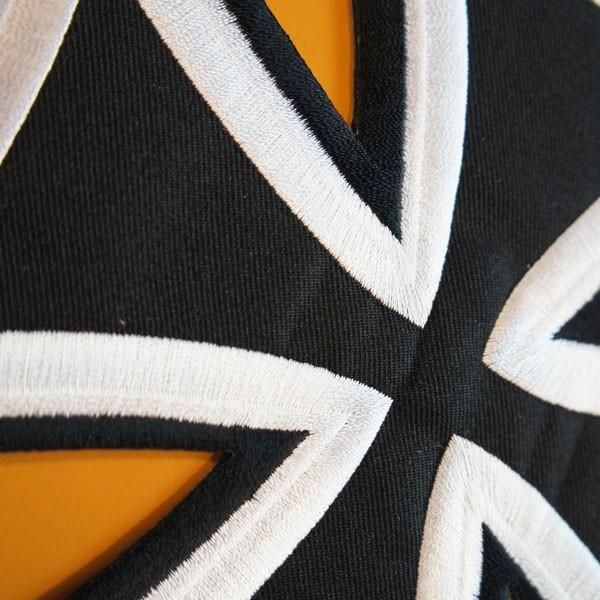 大きな刺繍アイロンワッペン アップリケ パッチ【アイアンクロス・鉄