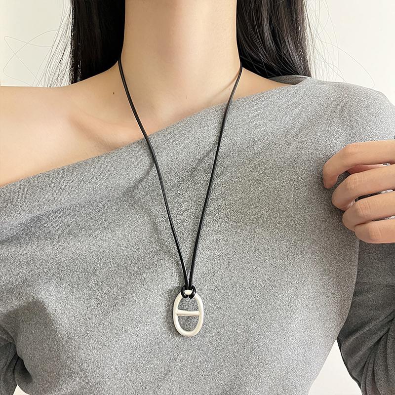 ANN DEMEULEMEESTER レンズペンダント　ロングネックレス ネックレス – Ann Demeulemeester