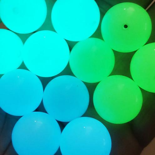 ミナスストーン 夜光石 蓄光石ビーズ 14ミリ 2個入り : gaikicraft