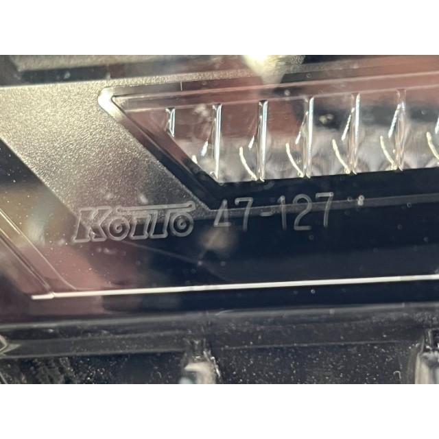 プリウス 6LA-MXWH61-AHX 左ヘッドランプASSY  M20A-FXS   コイト 47-127 81185-47B30 ヘッドライトの画像