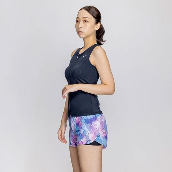 NIKE（ナイキ） 即納可☆【NIKE】ナイキ ジップ付き袖なし総柄2in1