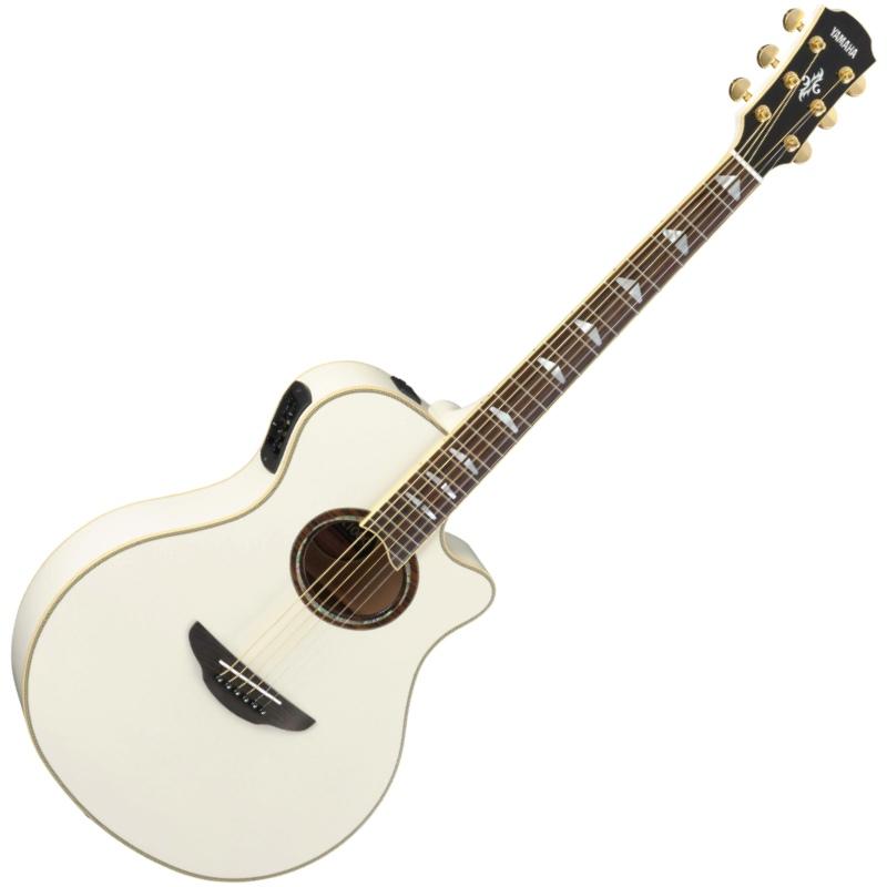 ヤマハエレアコギターAPX1000 ホワイト