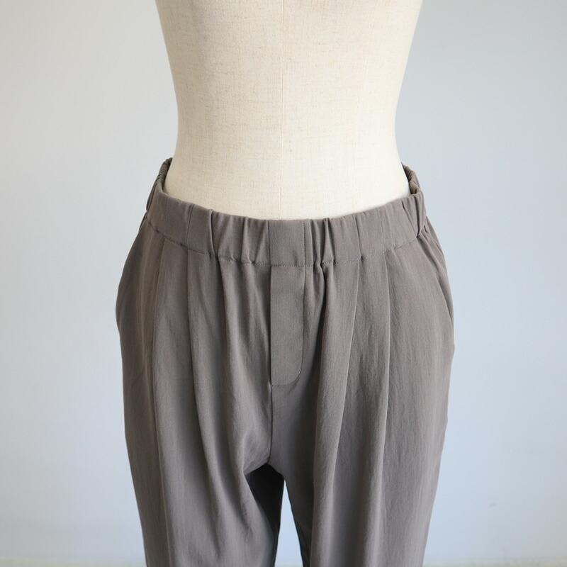 evam eva イージータックパンツ 日本製 定価26400 X3920