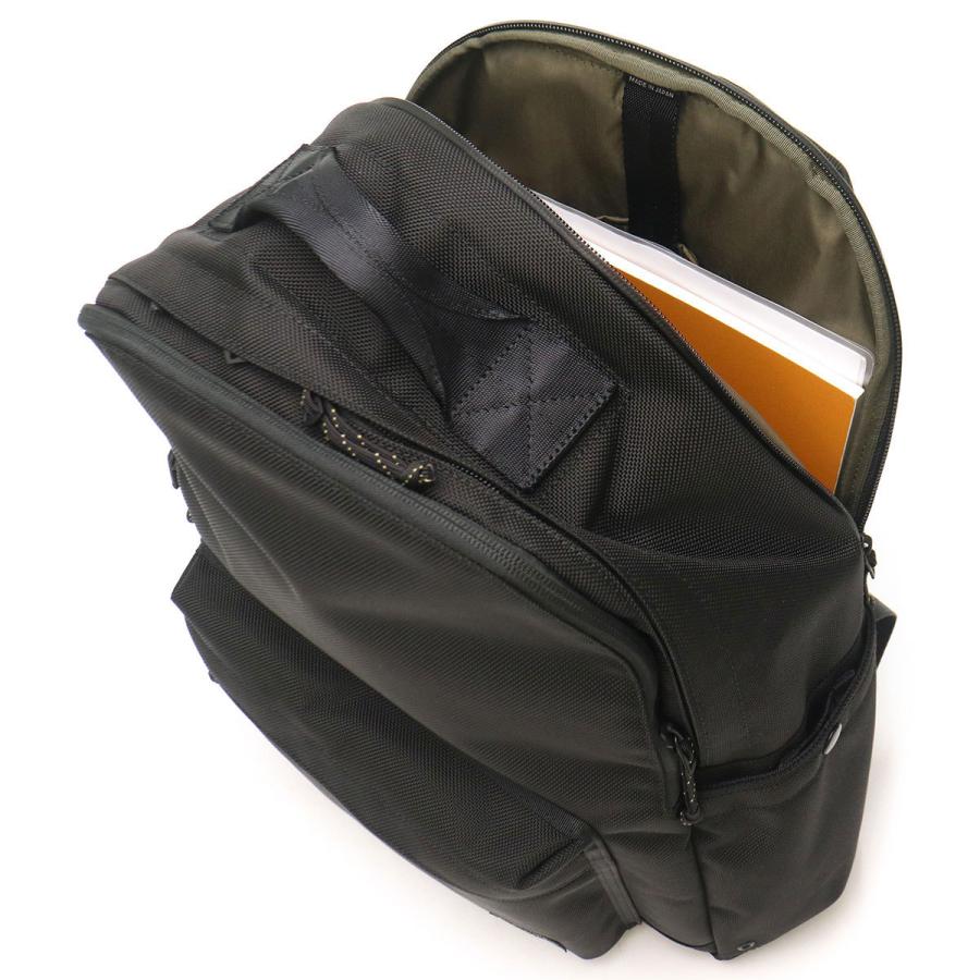 ポーター エクスプローラー デイパック(M) 507-17996 リュックサック 吉田カバン PORTER EXPLORER メンズ レディース 通学 黒 おしゃれ ブランド 21L A4の画像