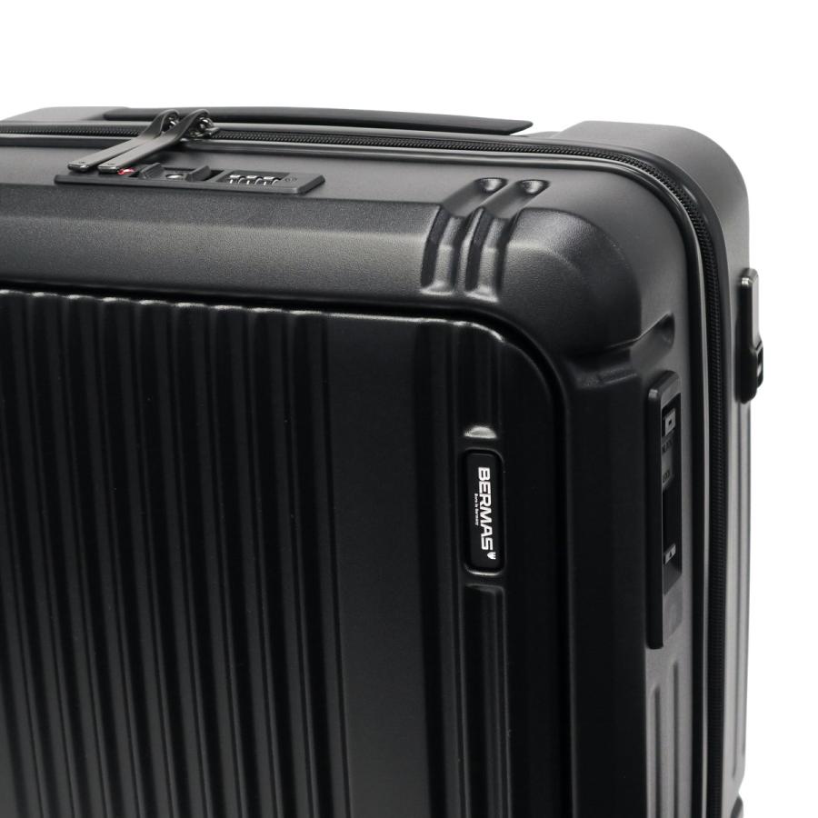新商品【BERMAS】 キャリーケース マットブラック Sサイズ 32リットル