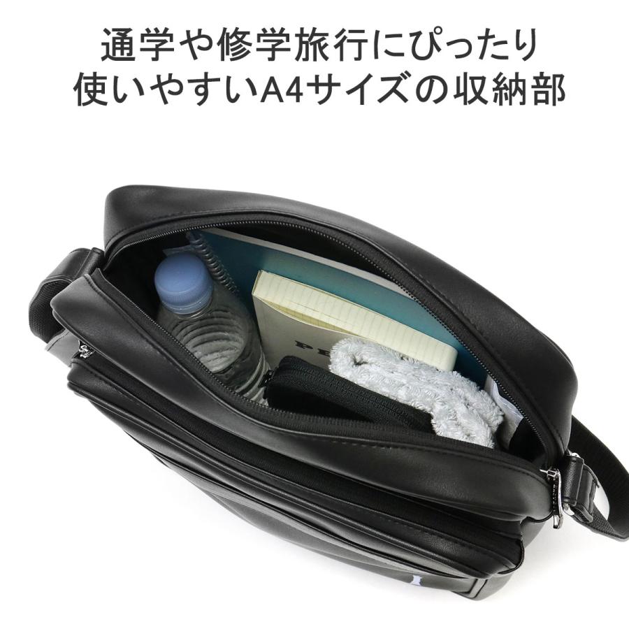 ✨️新品未使用✨EAST BOY ショルダーバッグ❤︎！使いやすい外、内