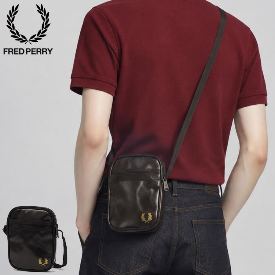 FRED PERRY（フレッドペリー） 最大50%☆10/11限定 ショルダーバッグ 