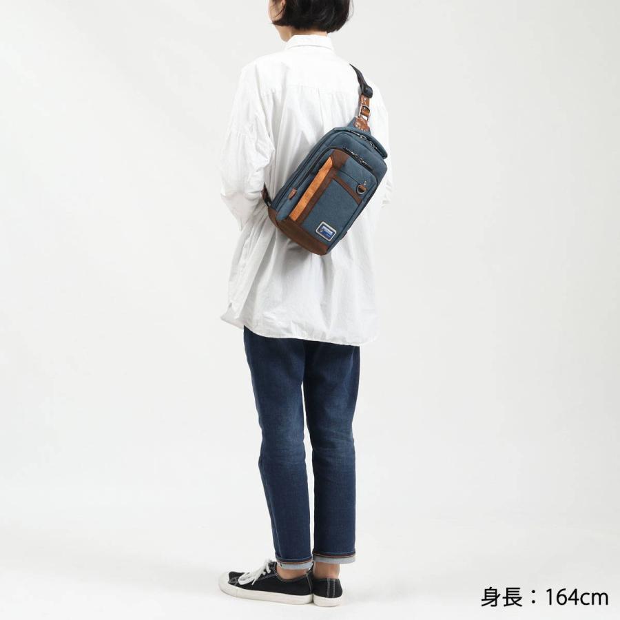 MOUSTACHE（ムスタッシュ） ボディバッグ MOUSTACHE MDP スリング