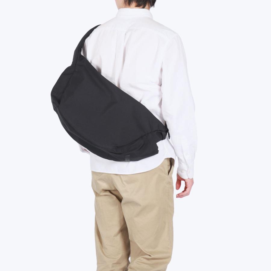 美品✨マスターピース　大容量　レザー・スエード・ナイロン　メッセンジャーバッグ マスターピース master-piece マスターピース メッセンジャー