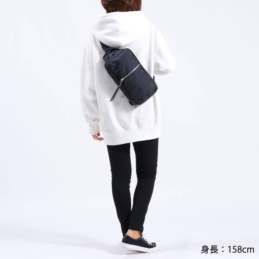 美品✨マスターピース スリングバッグ ボディバッグ レザー ブラック メンズ L master-piece（マスターピース） 正規取扱店 ボディバッグ バッグ