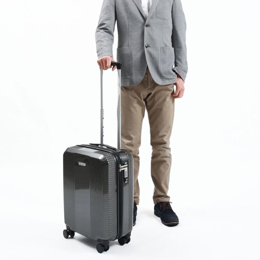 World Traveler 特典付 ワールドトラベラー スーツケース World Traveler 特典付 ワールドトラベラー スーツケース
