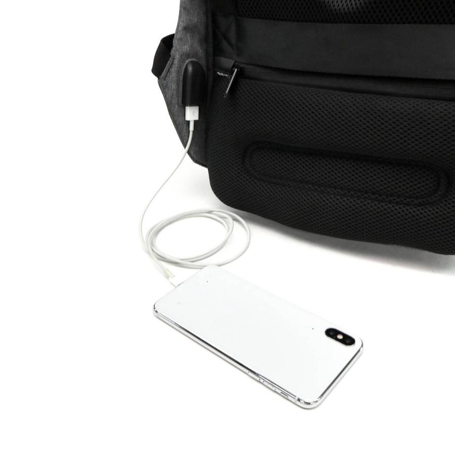 XD DESIGN リュックサック Bobby Hero エックスディーデザイン Small