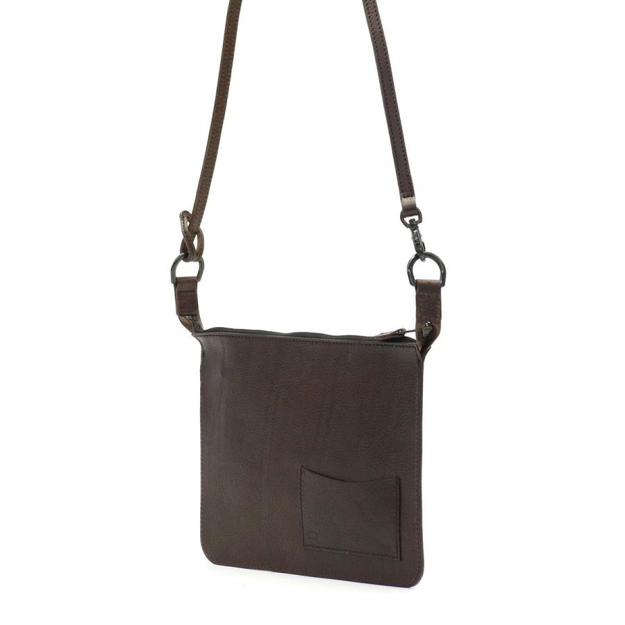 ARTS & CRAFTSのレザーショルダーバッグ ARTS & CRAFTS アーツアンドクラフツ ショルダーバッグ