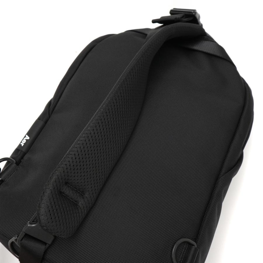 最大41%★5/5限定 特典付 エアー ボディバッグ 縦型 Aer Sling Bag 3 スリングバッグ 3 斜めがけバッグ Active Collection A4 PC収納 抗菌 メンズ レディース_15