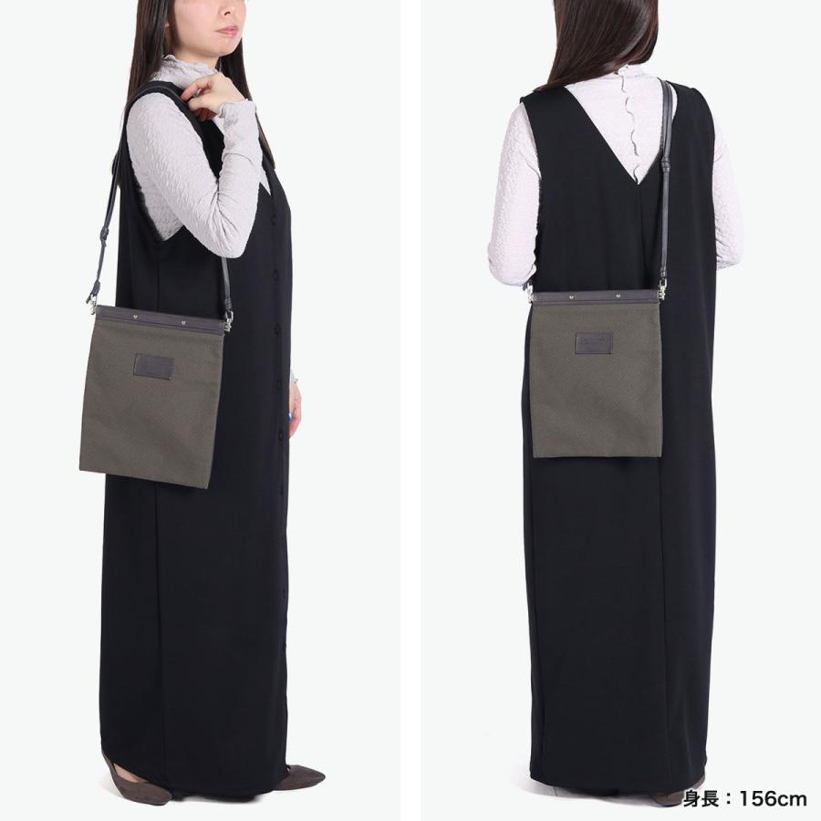 お盆セール‼️beautiful people バッグ　ショッパー付き beautiful people（ビューティフルピープル） セール50%OFF ショルダー