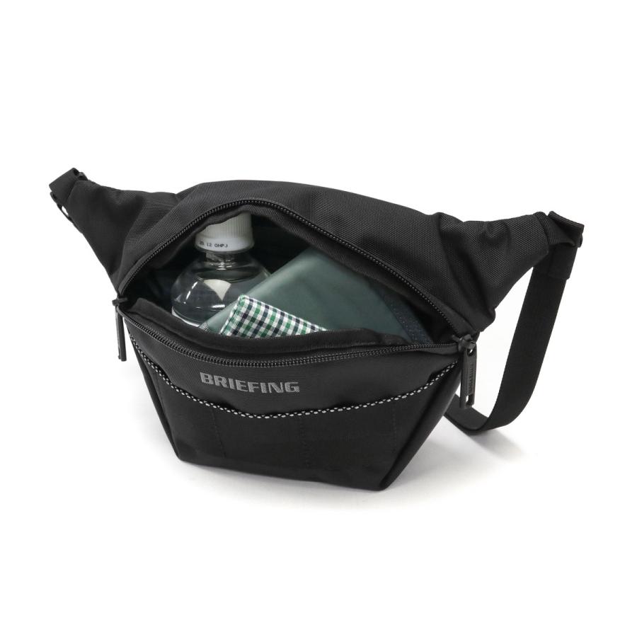 よ様　BRIEFING ブリーフィング　ボディバッグ 収納袋付き　未使用に近い BRIEFING（ブリーフィング） セール30%OFF 日本正規品 ボディバッグ