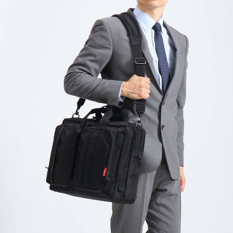【完売品★未使用ほぼ新品に近い】マンハッタンパッセージ3WAYバッグ★デザイン★ MANHATTAN PASSAGE（マンハッタンパッセージ） 正規取扱店 3WAY