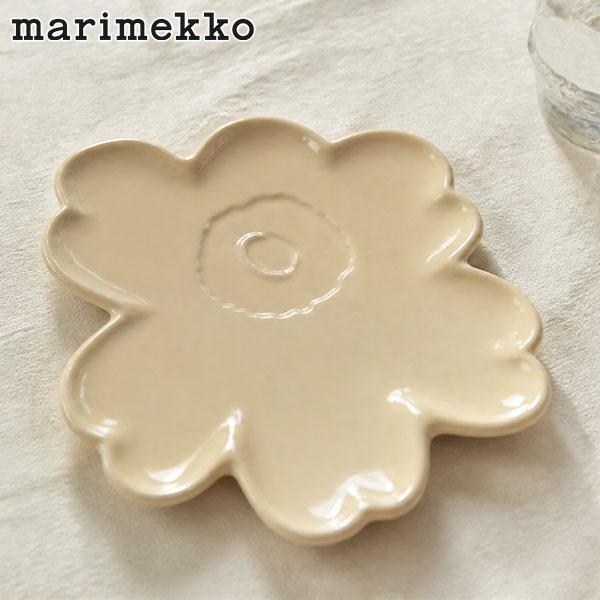 最大50%★10/15〜 日本正規品 マリメッコ プレート 皿 食器 marimekko 陶器 かわいい おしゃれ 花 花型 お皿 小さめ ウニッコ デザイン Unikkoプレート 20cm | marimekko