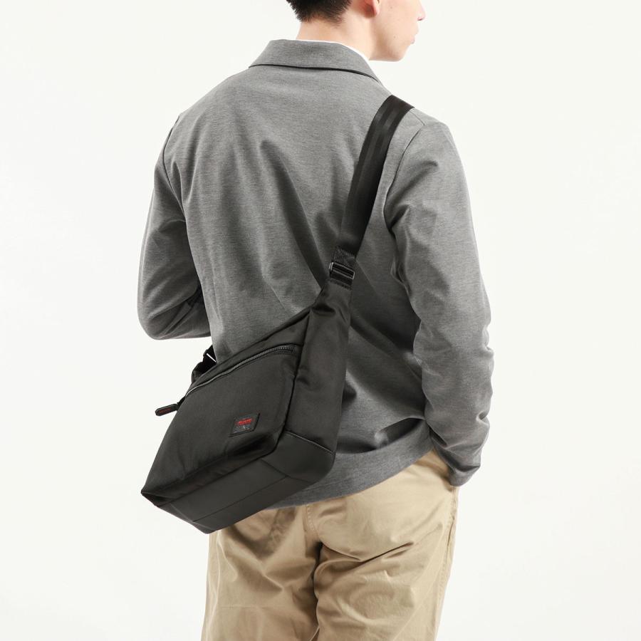 最大42%★7/23迄 ネオプロ ショルダーバッグ メンズ NEOPRO RED POINT 船型ショルダー バッグ B5 斜めがけ 肩掛け 軽量 ファスナー ナイロン 大人 通勤 2-113 | NEOPRO | 03
