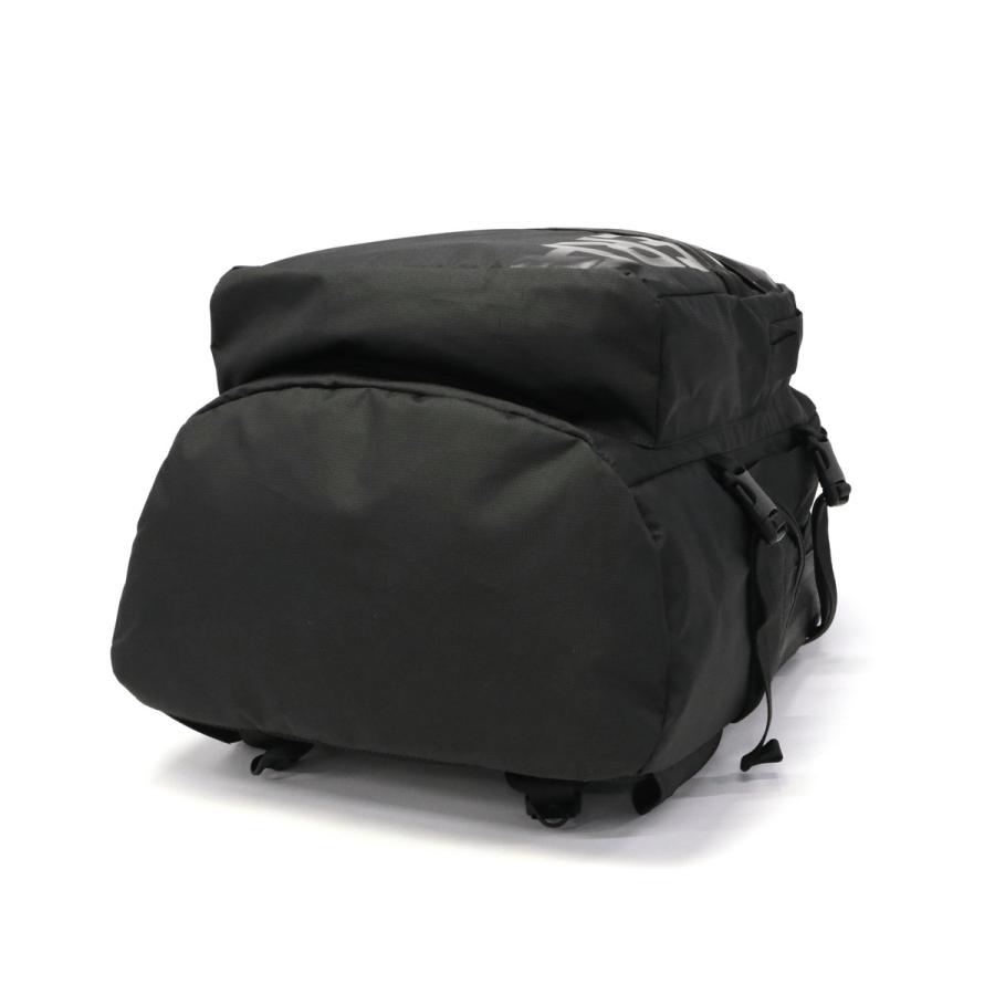 最大42%★3/13迄 正規取扱店 NEW ERA リュック メンズ レディース 通学 大容量 ニューエラ 軽い 2層 B4 A4 Carrier Pack 35L ライトウェイト プリントロゴ | NEW ERA | 18