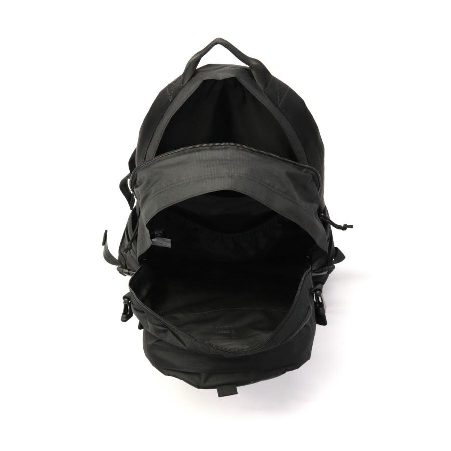 最大42%★3/13迄 正規取扱店 NEW ERA リュック メンズ レディース 通学 大容量 ニューエラ 軽い 2層 B4 A4 Carrier Pack 35L ライトウェイト プリントロゴ | NEW ERA | 20