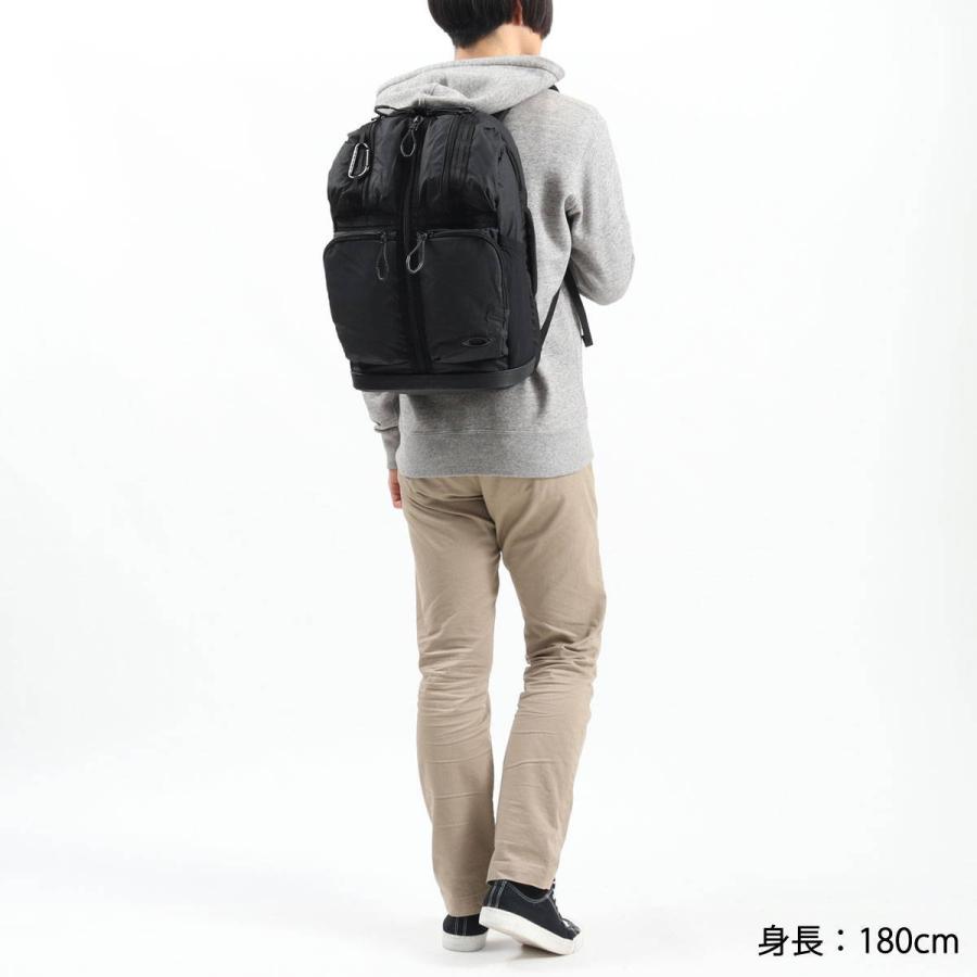 OAKLEY 最大46%☆10/22限定 オークリー リュック Essential BD