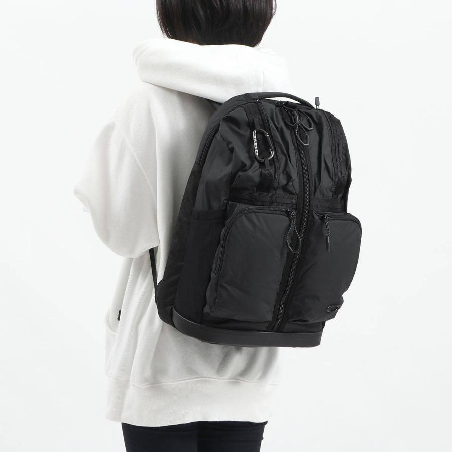 OAKLEY（オークリー） 最大51%☆1/11限定 リュック OAKLEY Essential