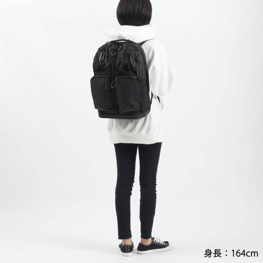 OAKLEY（オークリー） 最大50%☆5/5限定 リュック OAKLEY Essential BD