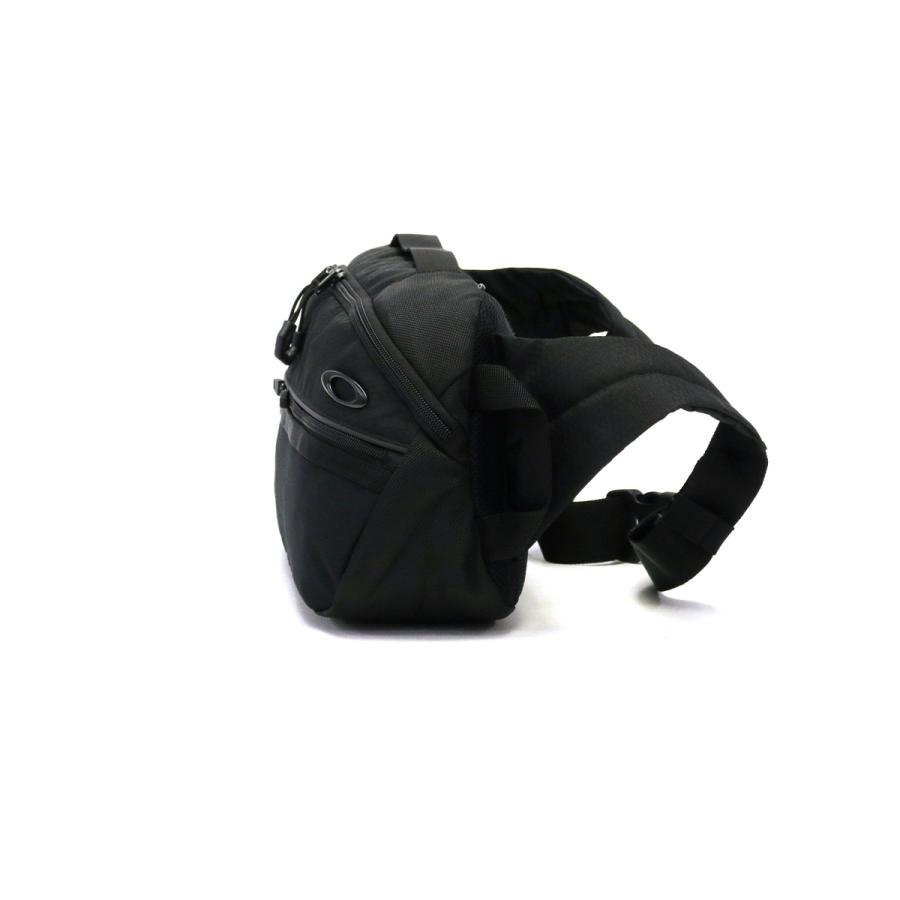 OAKLEY（オークリー） 最大50%☆9/22迄 ウエストバッグ OAKLEY