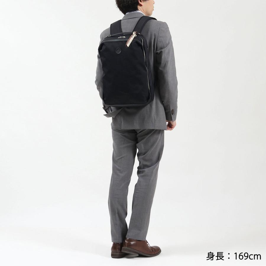 最大50%★5/25限定 日本正規品 オロビアンコ リュック メンズ 大容量 リュックサック シンプル 黒 Orobianco ビジネス ブランド A4 B4 13L SEMPRE LIGHT 92391の画像