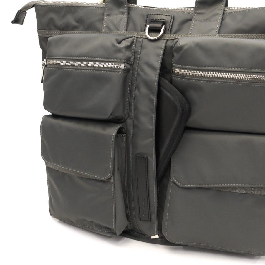 美品Orobianco ナイロン×レザー ロゴ金具 A4可 ビジネス 伊製 Orobianco（オロビアンコ） 最大51%☆5/11迄 セール30%OFF 日本正規品